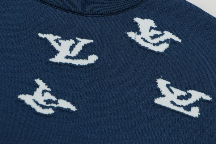 LV CLOTHES V00065
