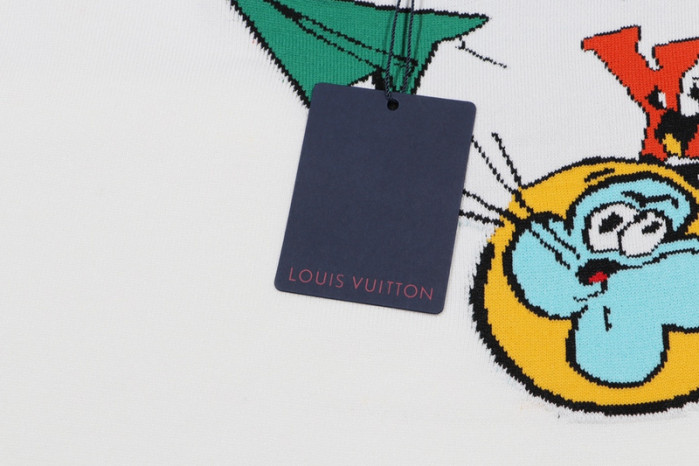 LV CLOTHES V00066