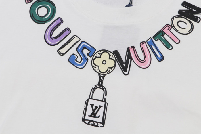LV CLOTHES V00071