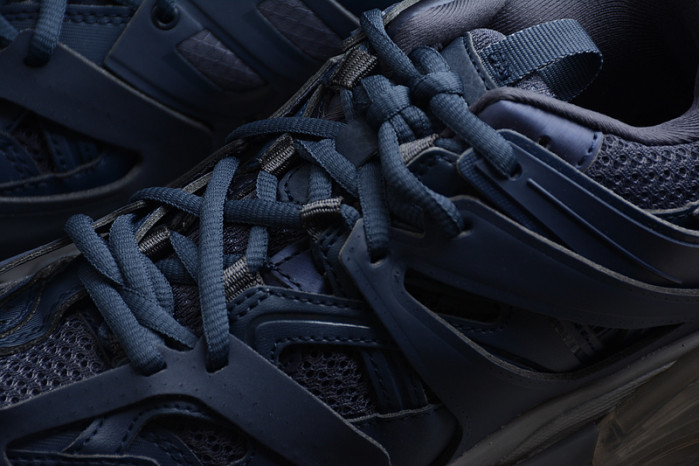 TRACK SNEAKER TS116