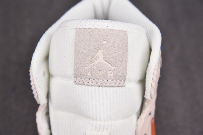 Air Jordan 1 Mid SE 