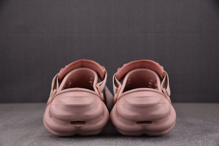 CROCS X SALEHE BEMBURY C00019