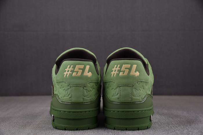 LV SNEAKER LV-000535