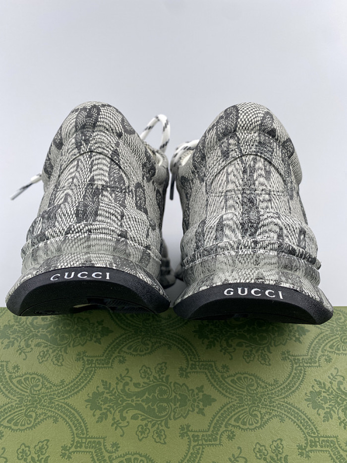 GUCC* TRAINER SNEAKER132
