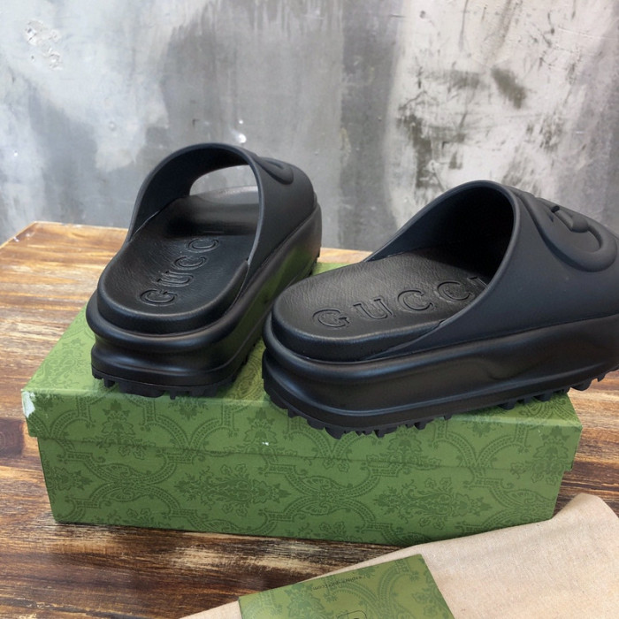 Gucc* Sandal 139
