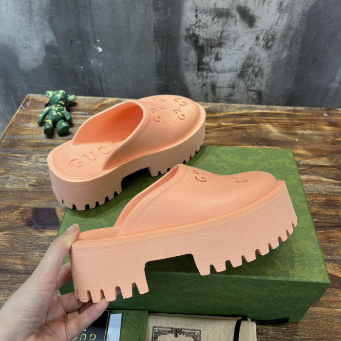 Gucc* Sandal 147