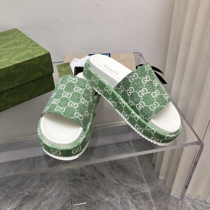 Gucc* Sandal 149