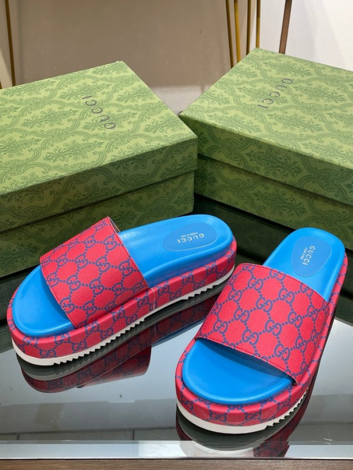 Gucc* Sandal 156