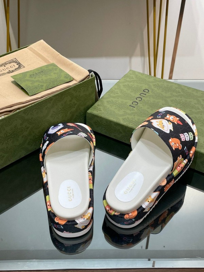 Gucc* Sandal 176