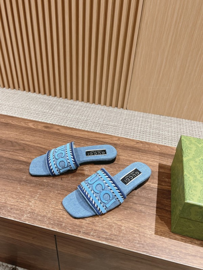 Gucc* Sandal 198