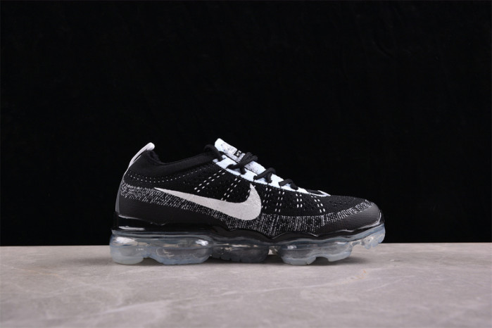 NIKE AIR VAPORMAX 2023 FLYKNIT