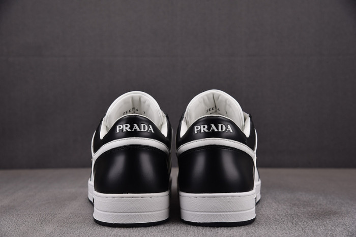 Pra*a snekaers p000101