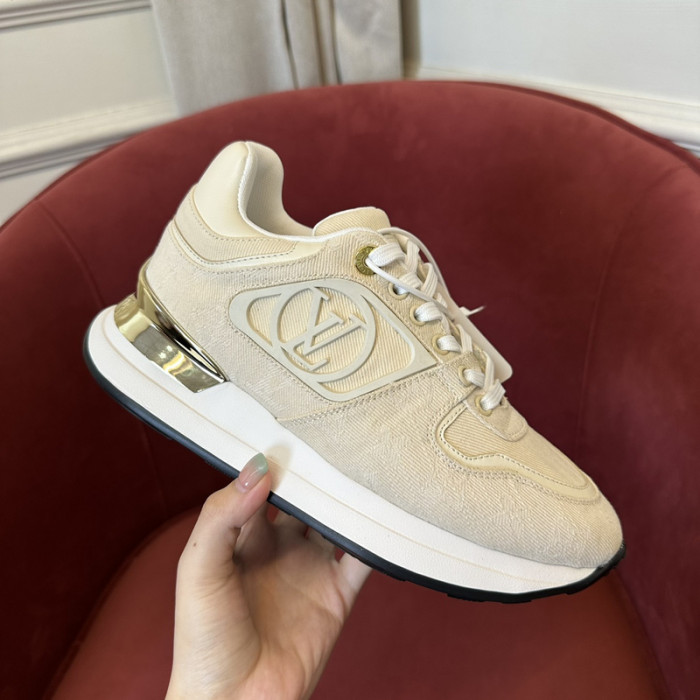 LV SNEAKER LV-000615