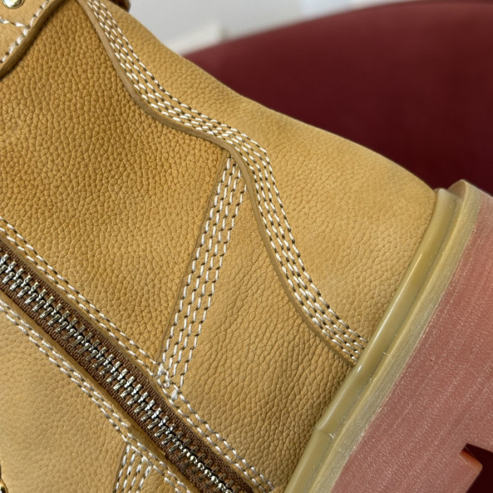 LV BOOTS L000038