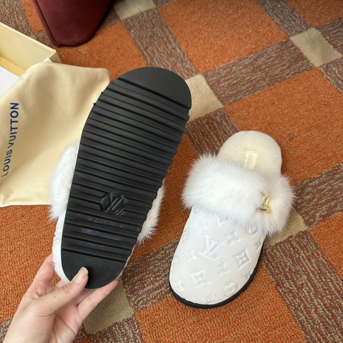 L&V SANDAL LVSD157
