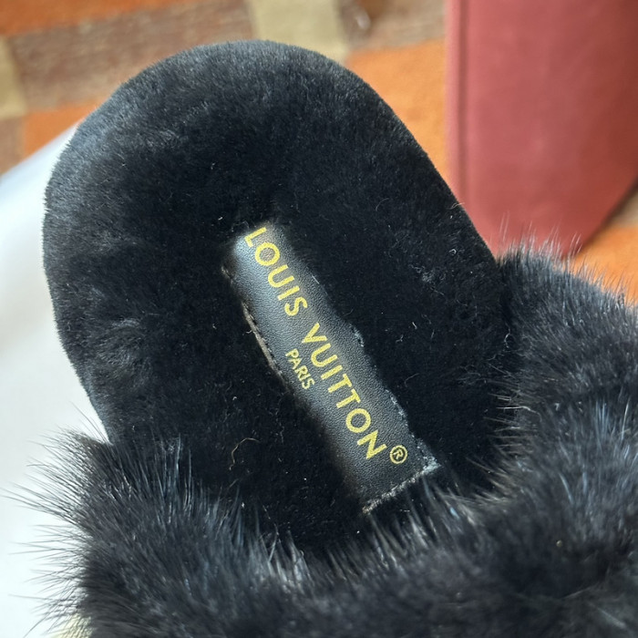 L&V SANDAL LVSD158