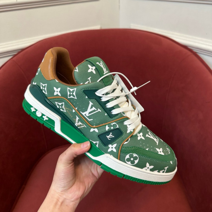 LV TRAINER SNEAKER LVT-000612
