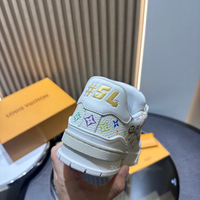 LV TRAINER SNEAKER LVT-000610