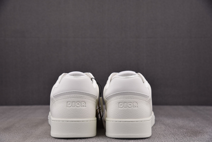 D10r b33 sneakers b330024