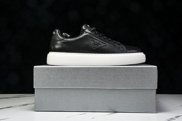 Pra*a snekaers p000189