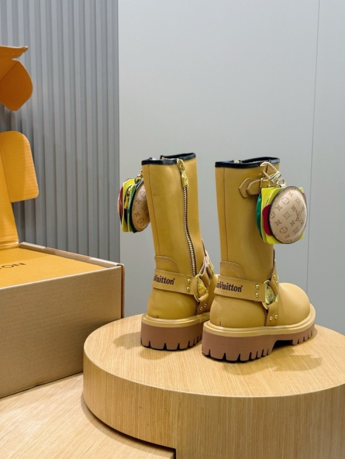 LV BOOTS L000069
