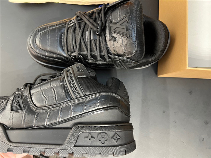 TRAINER MAXI TM021