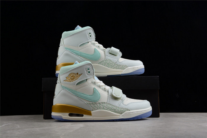 Air Jordan 1 Legacy 312 DR8486-131