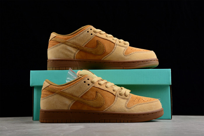 Nike SB Dunk Low 883232-700