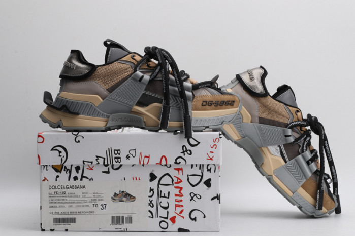 DG SNEAKER DG-10038