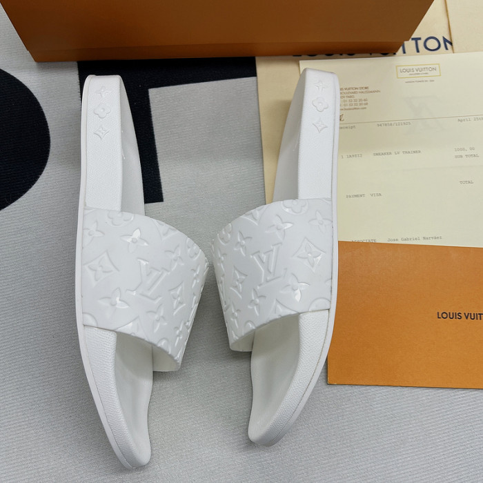 L&V SANDAL26