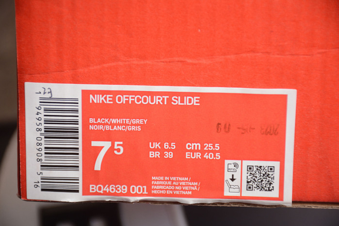 NIKE SANDALS N-019