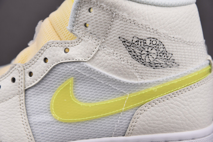 WMNS AIR JORDAN 1 MID SE