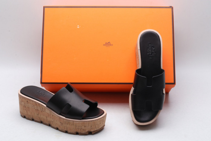 Herme* Sandal46