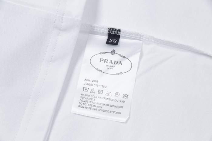 Prad* CLOTHES PRA21
