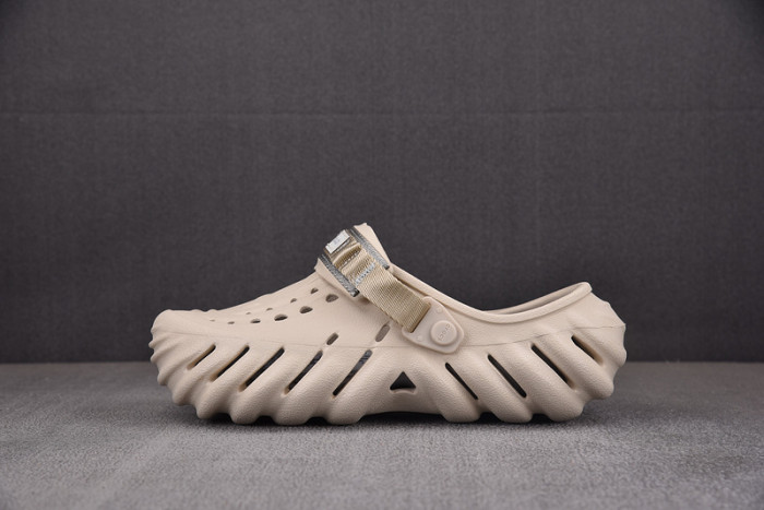 CROCS X SALEHE BEMBURY C00020