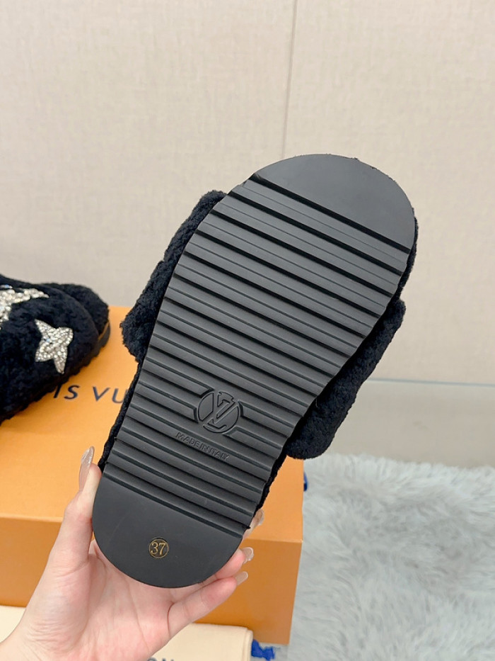 L&V SANDAL149