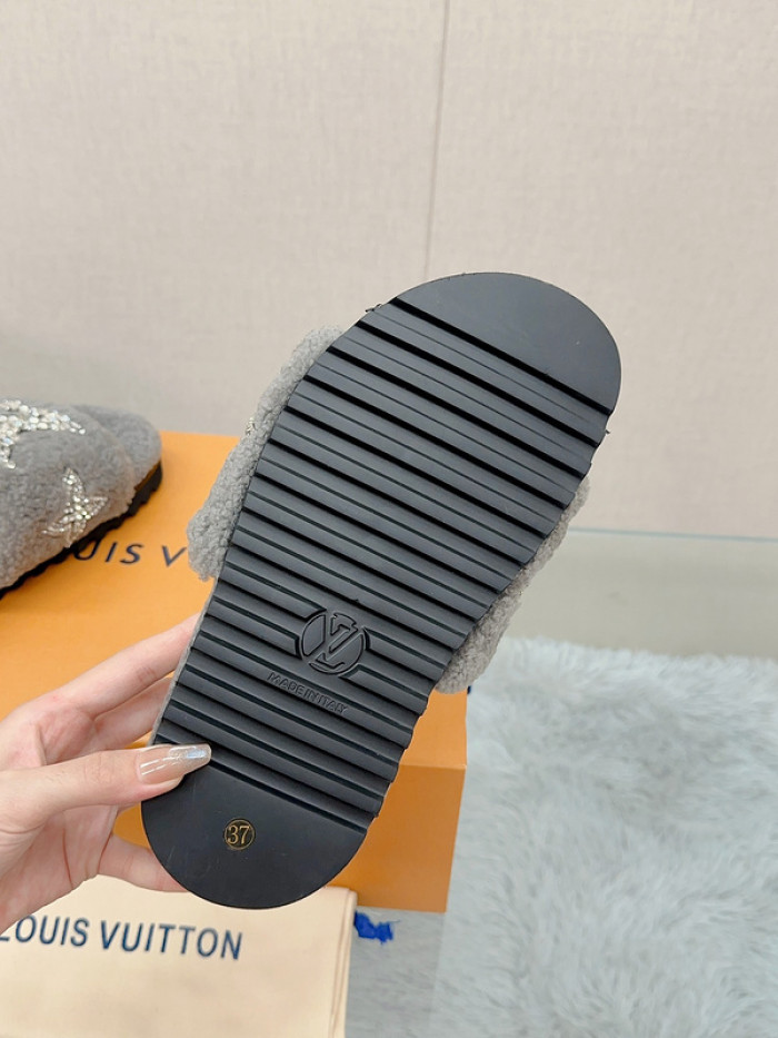L&V SANDAL151