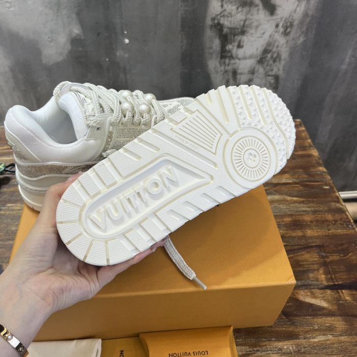 TRAINER MAXI TM066