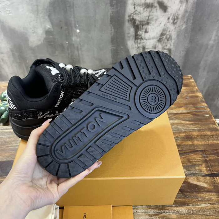 TRAINER MAXI TM068