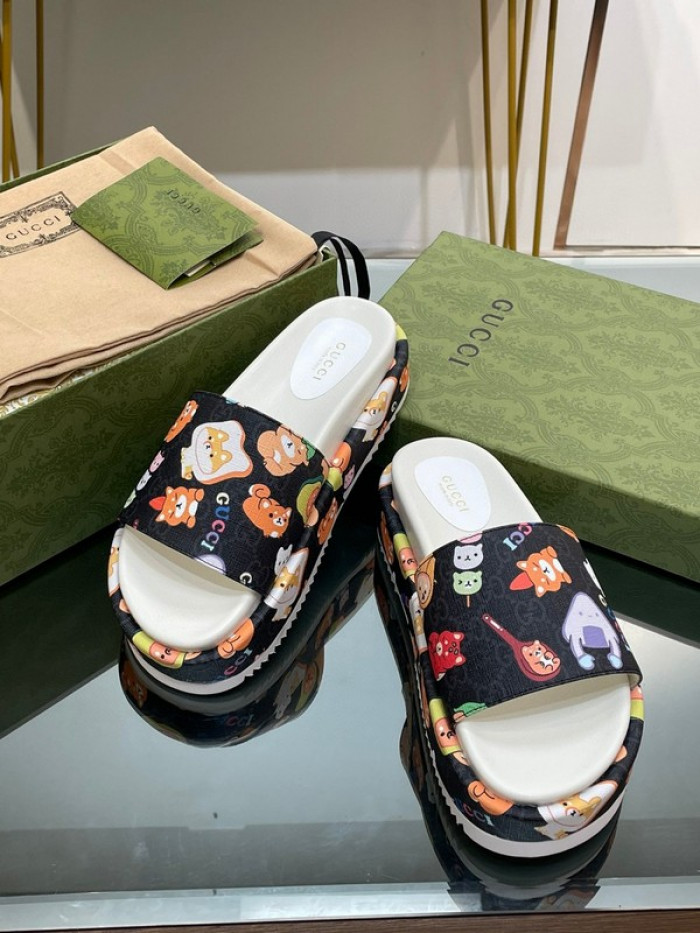 Gucc* Sandal 176