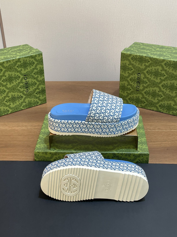 Gucc* Sandal 179