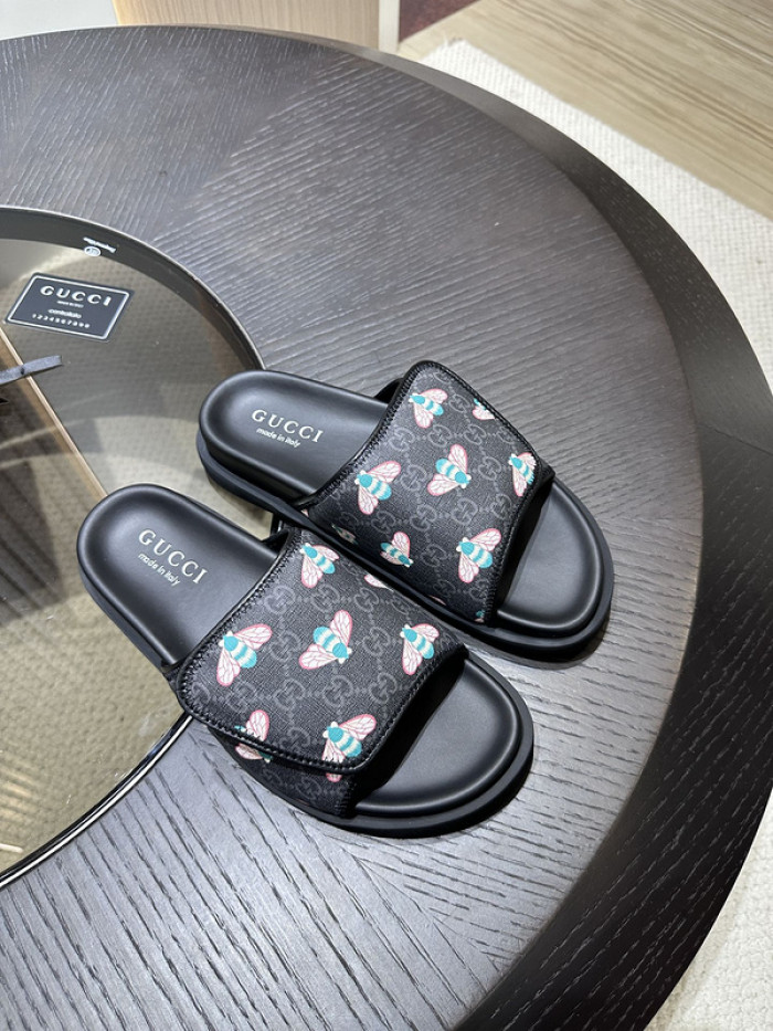 Gucc* Sandal 135