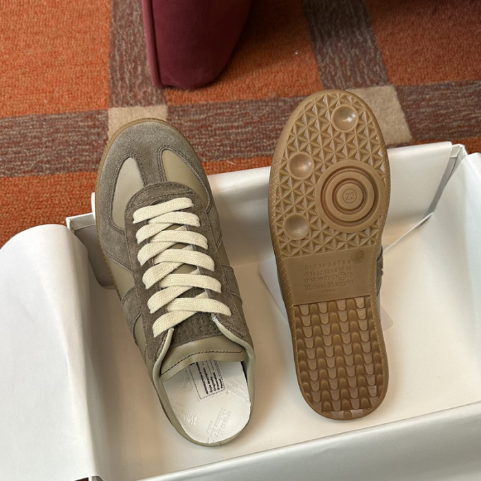 MAISON MARGIELA SANDALS MM233