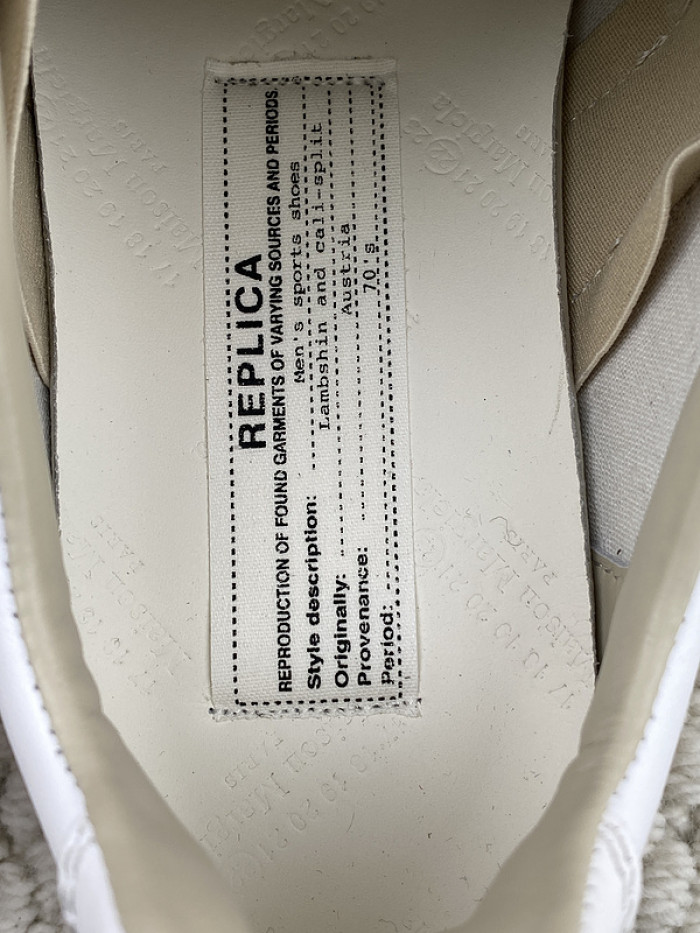 Maison Margiela MM009