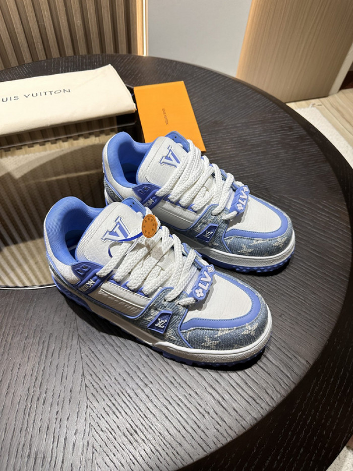 TRAINER MAXI TM074