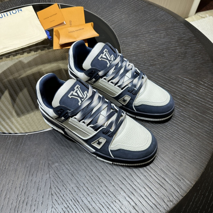 LV TRAINER SNEAKER LV-000605