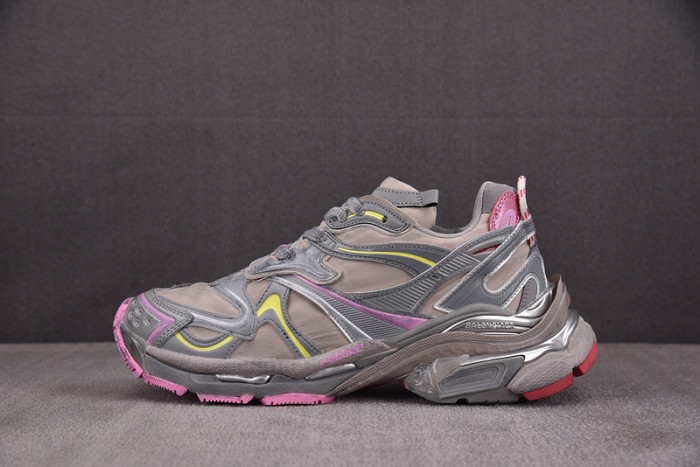 RUNNER SNEAKER