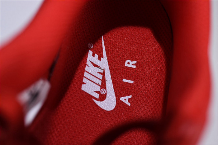Air Force 1 Low Utility RED AJ7747-600