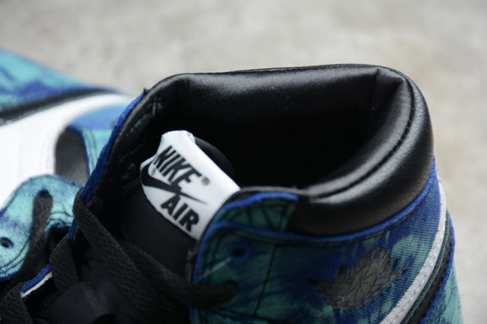 Air Jordan 1 Tie-Dye white black aurora green CD0461-100