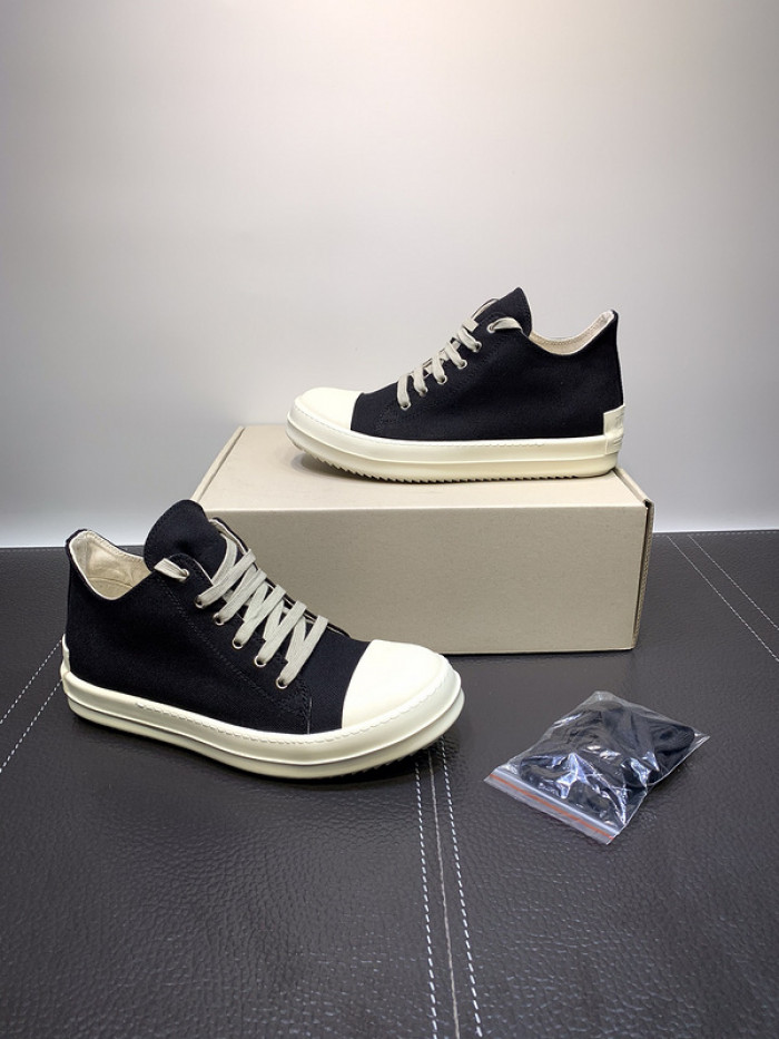 Rick Owen RO000001